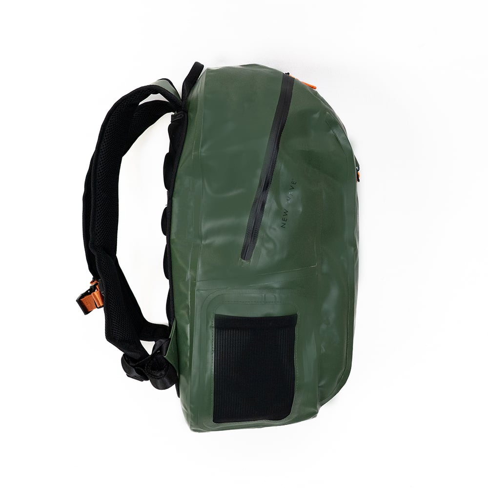 DRY BACKPACK GREEN